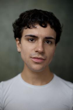 Luc de Freitas headshot