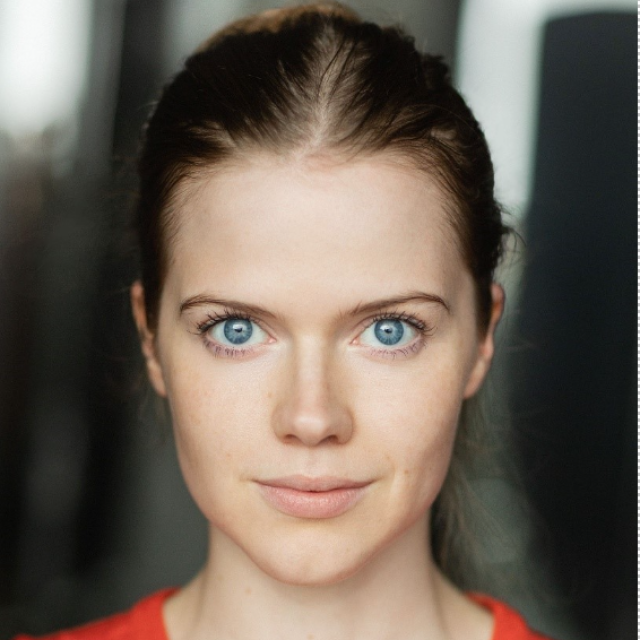 Katie Walker-Cook (She / her)